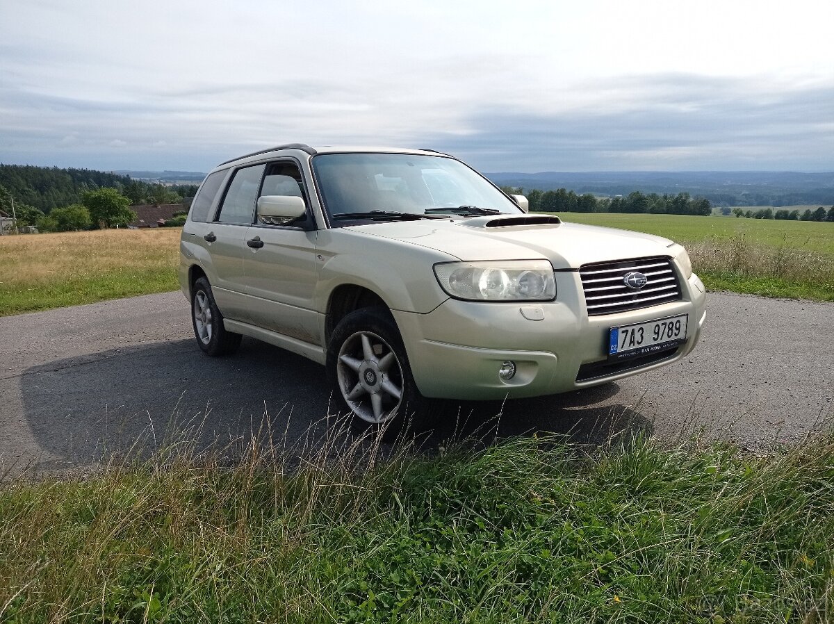 Subaru Forester 2,5 XT turbo