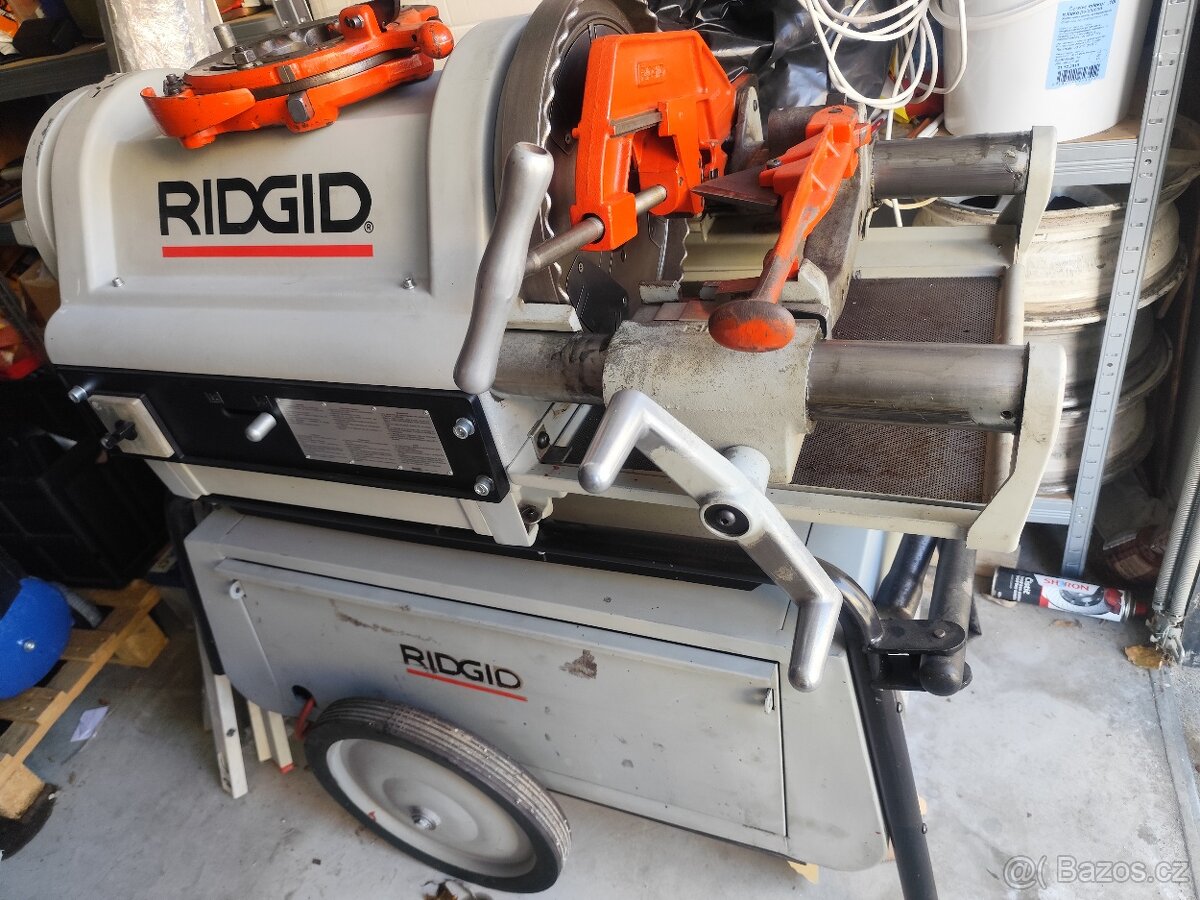 Prodam elektricky závitořez Ridgid 1224 do 4'