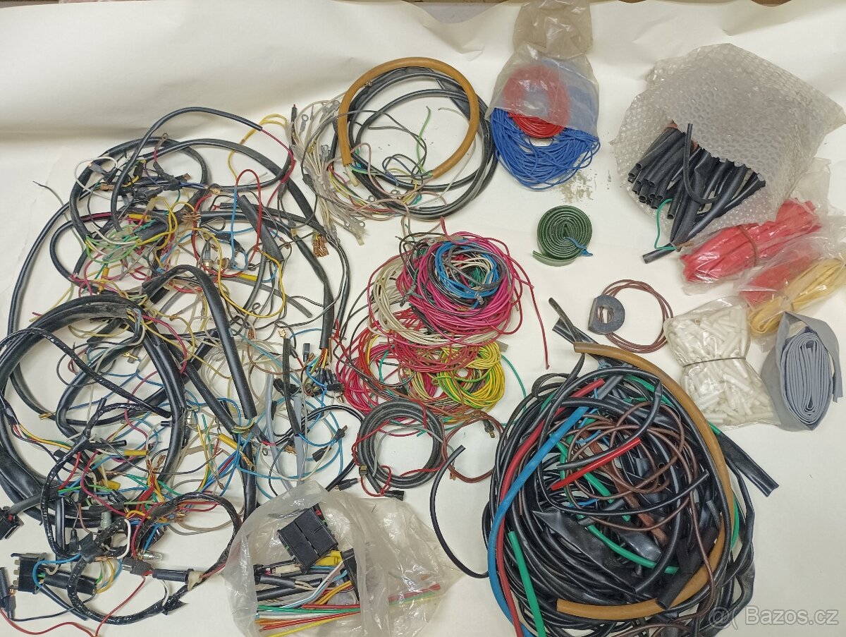 Jawa dráty, bužirky časti kabel.svazku