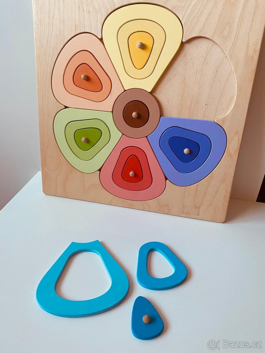 Dřevěné puzzle velké - květ, montessori