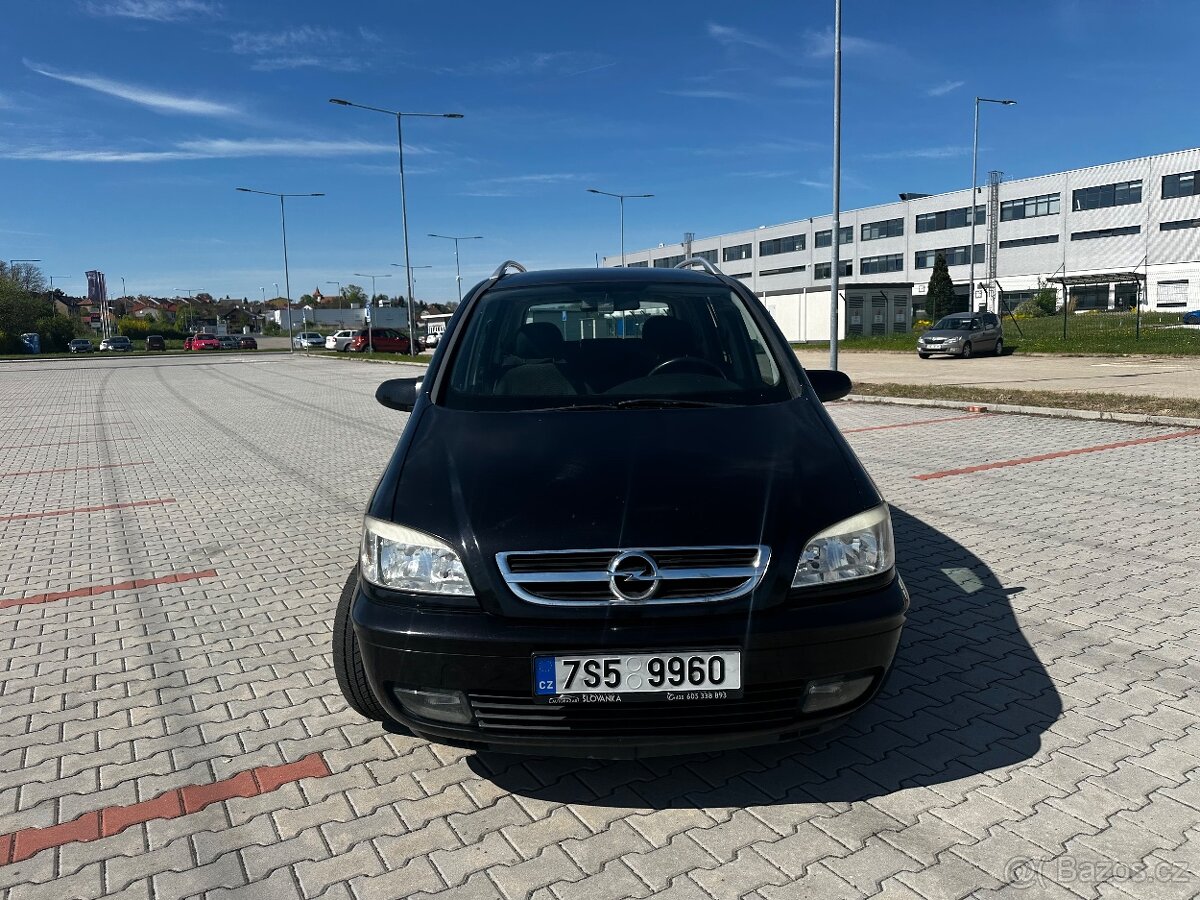 Opel Zafira 1.8 / 7 míst