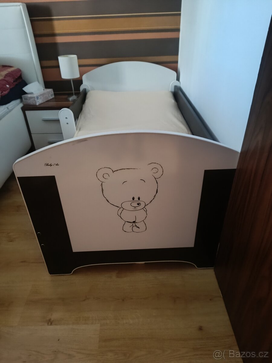 Dětská postel