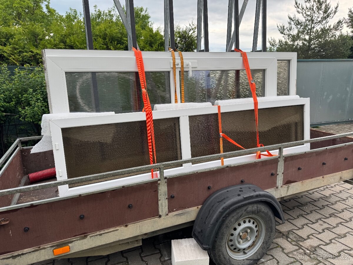 Plastove vchodove dveře použité