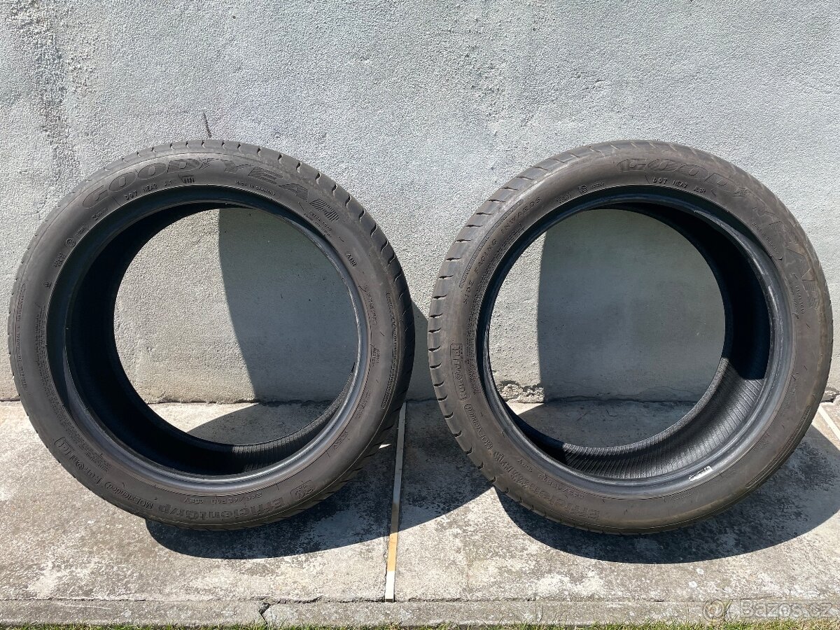 245/45 R19 102Y XL EfficientGrip MOE ROF FP GOODYEAR