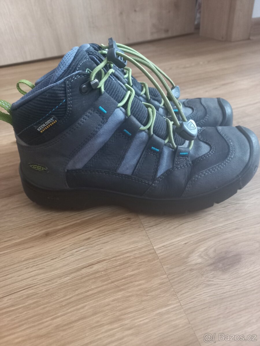Outdoorové nepromokavé boty Keen
