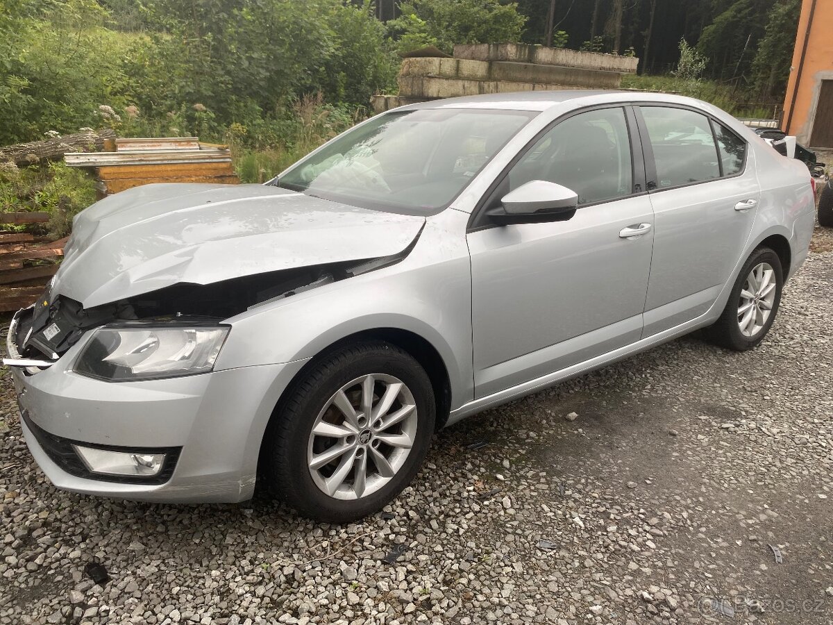 Š.Octavia III 1.6 tdi 81 kw / kup ČR2016 / nájezd 166 tis.KM
