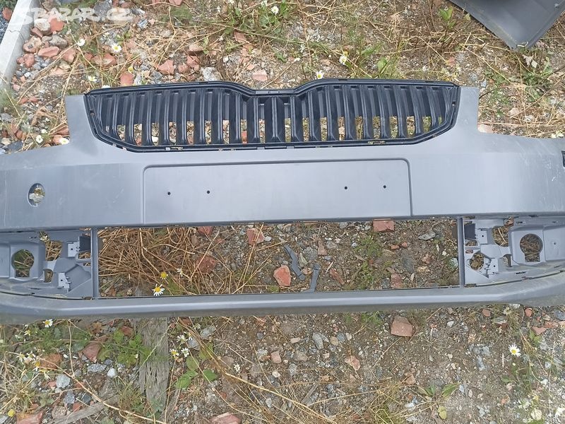 Nový přední nárazník Škoda Octavia 3 III 5e0807221