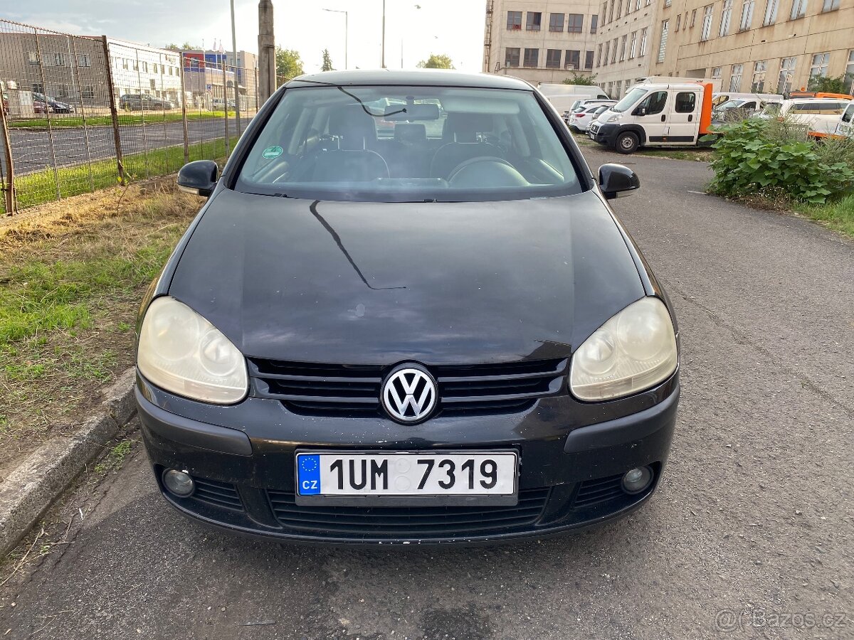 Golf V 1.6fsi - vhodné na ND
