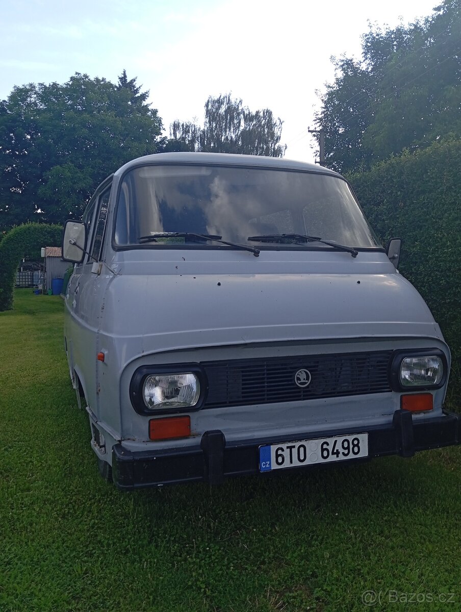 Škoda 1203