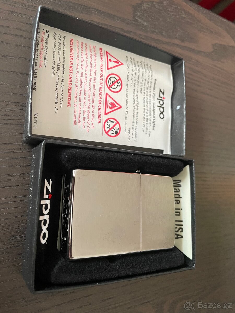 Zippo brushed chrome