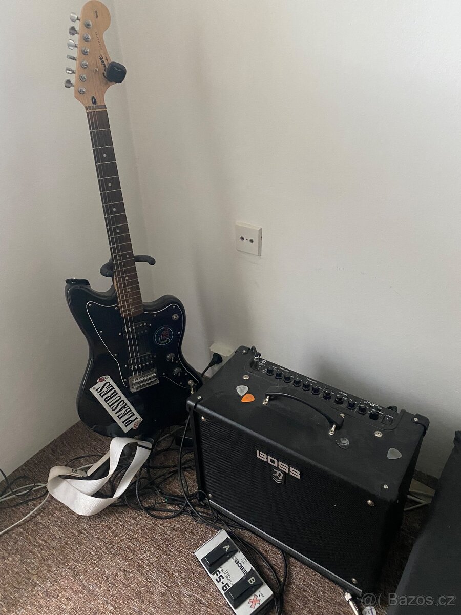Squire Jazzmaster + Katana + Footswitch a kabeláž