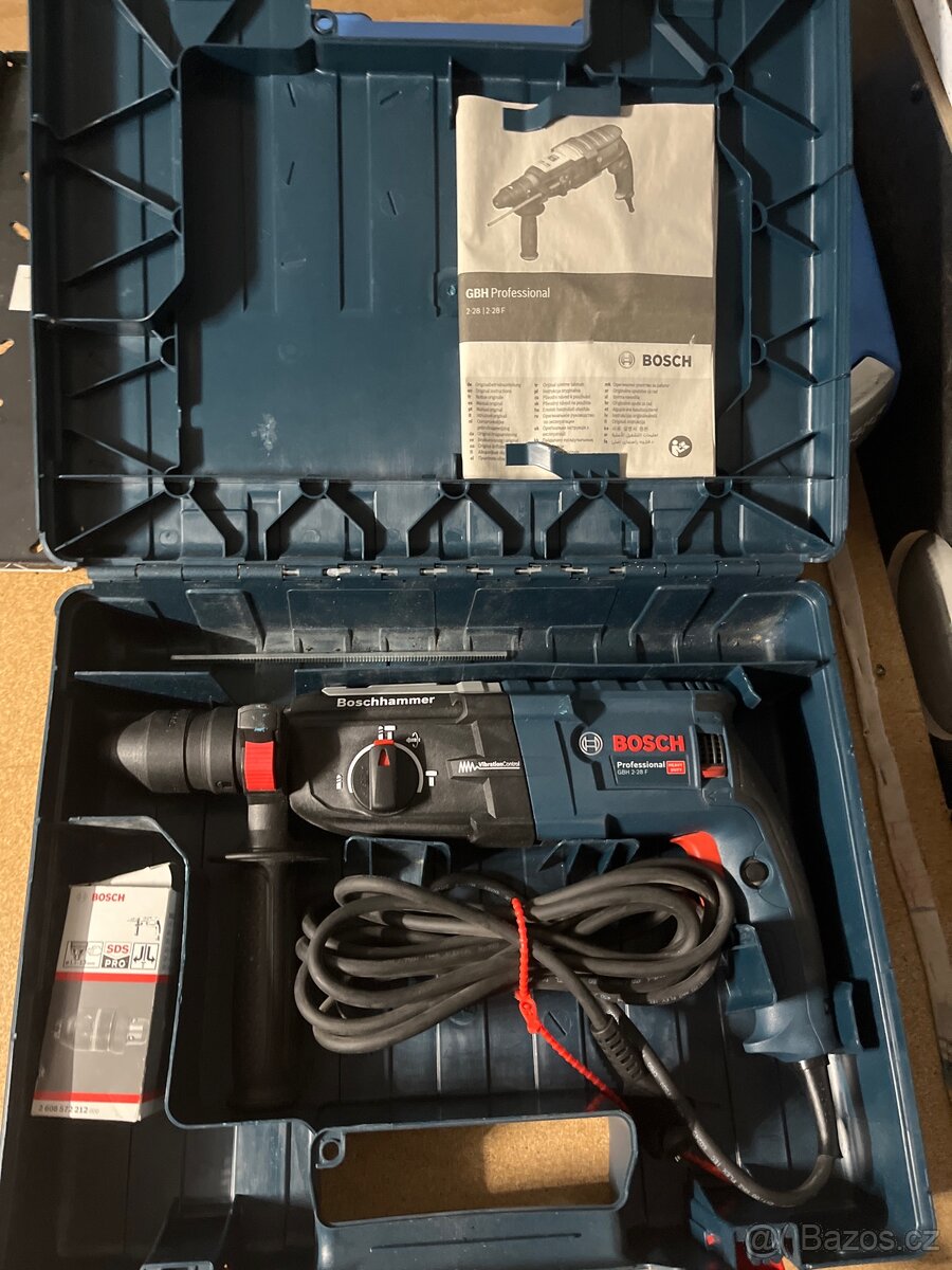 Prodám bourací kladivo Bosch GBH 2-28 F Professional