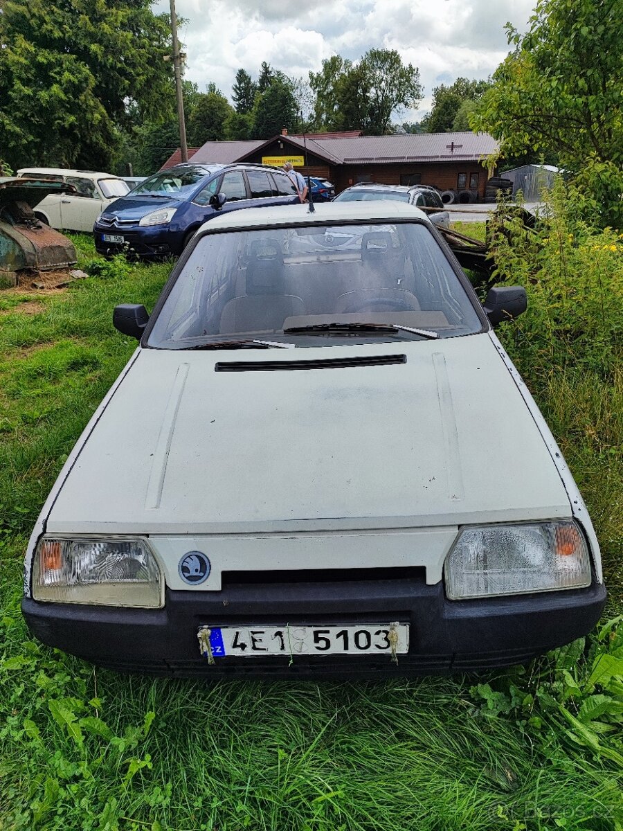 Favorit - pojízdný