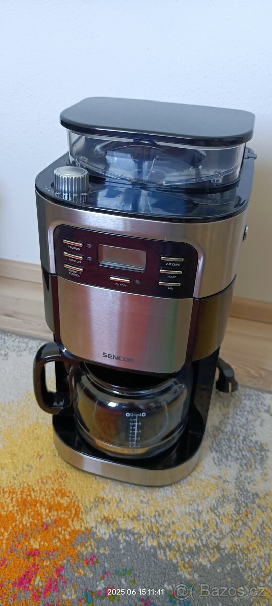 Kávovar Sencor SCE 7000BK