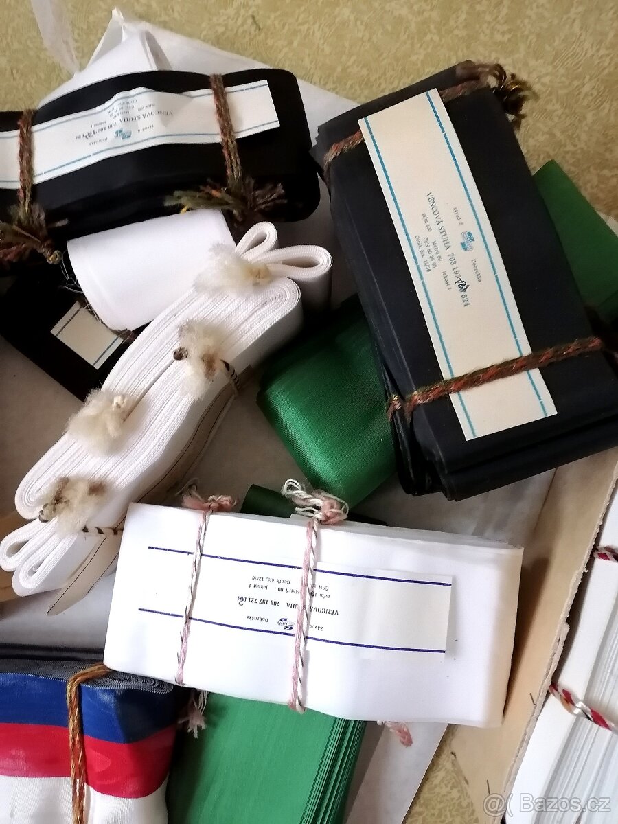 Stuhy taftové a věncové stuhy