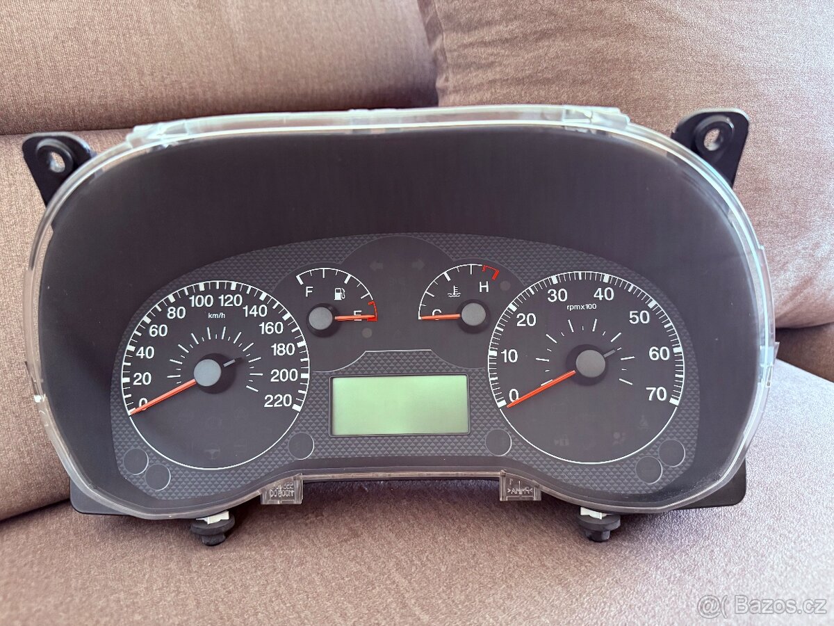 Budíky Fiat Grande Punto