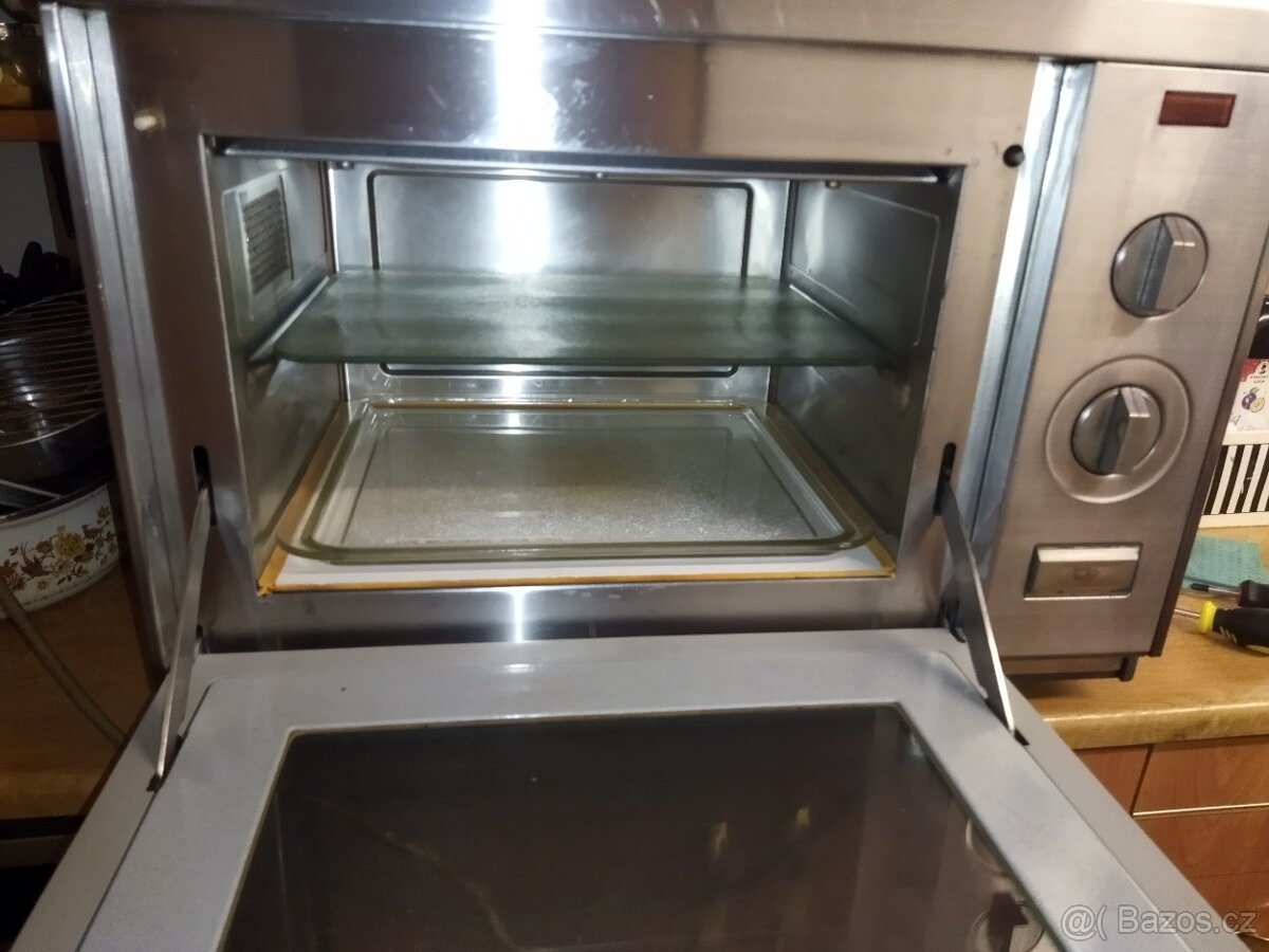 Profi mikrovlnná trouba nerez