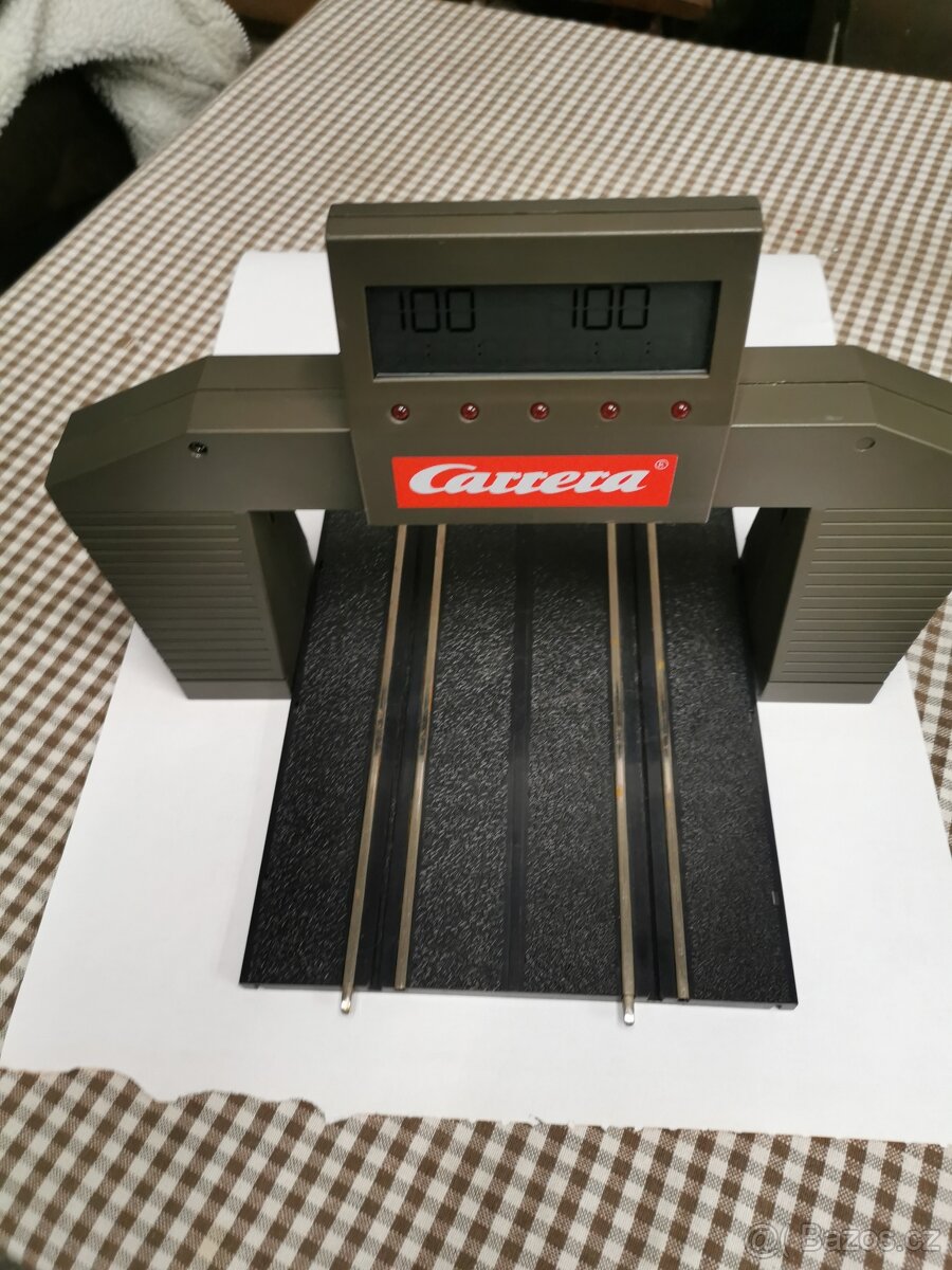 Autodraha Carrera počitadlo.