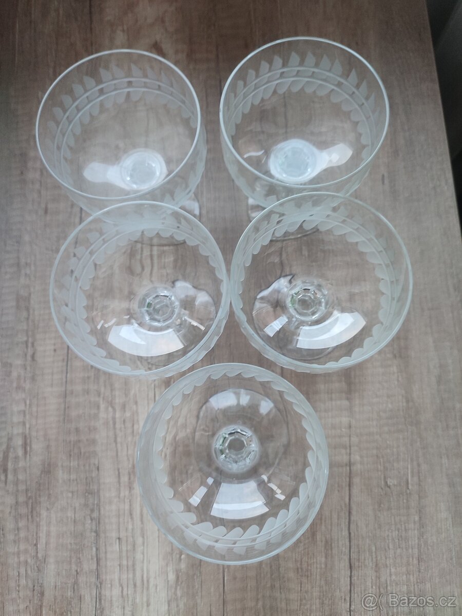 Skleničky na šampus