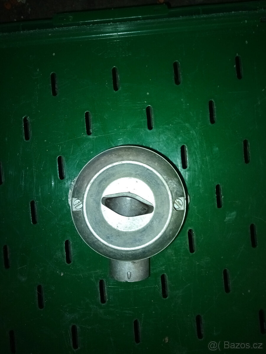 otočný vypínač - Retro