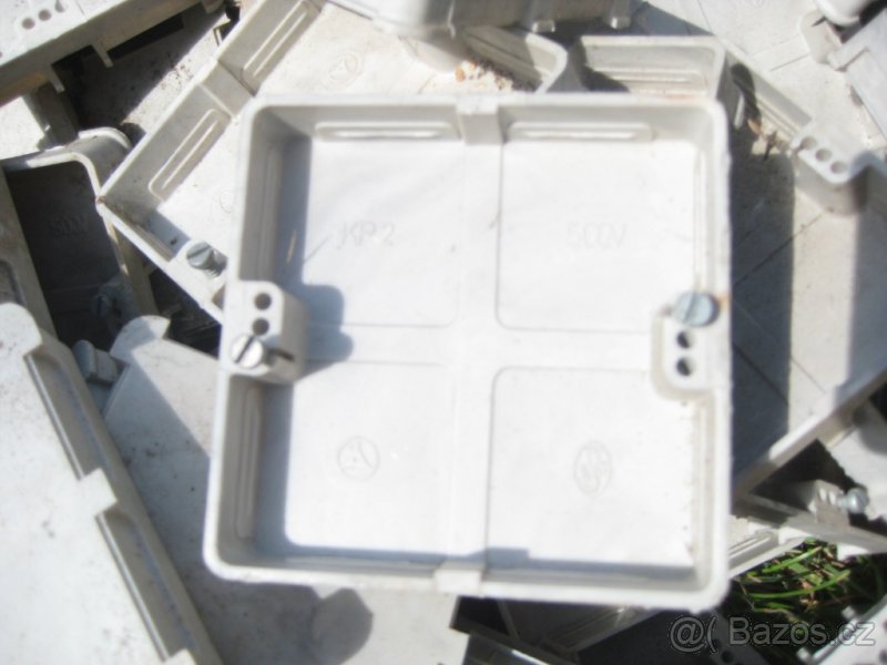 Krabice pod vypínač