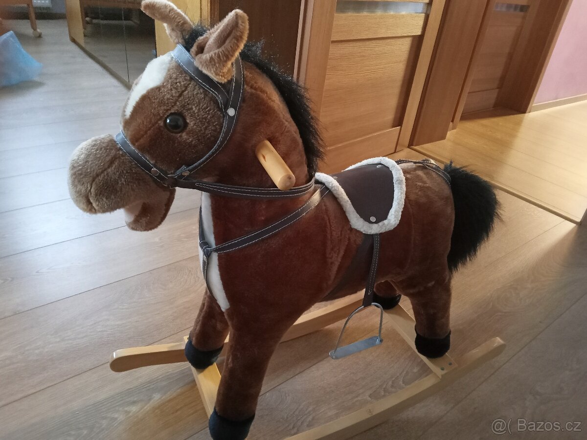 Dětský houpací konik