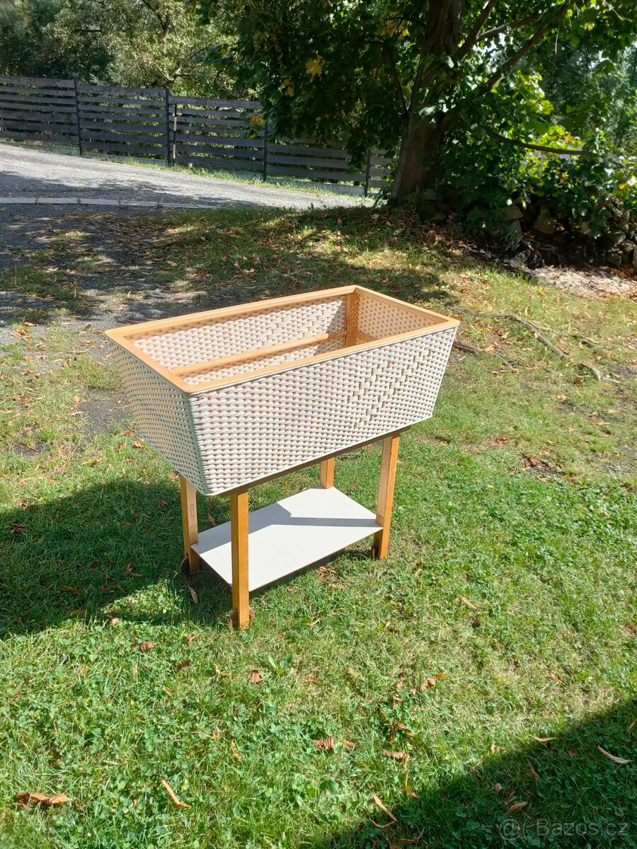 Retro košík pro miminko