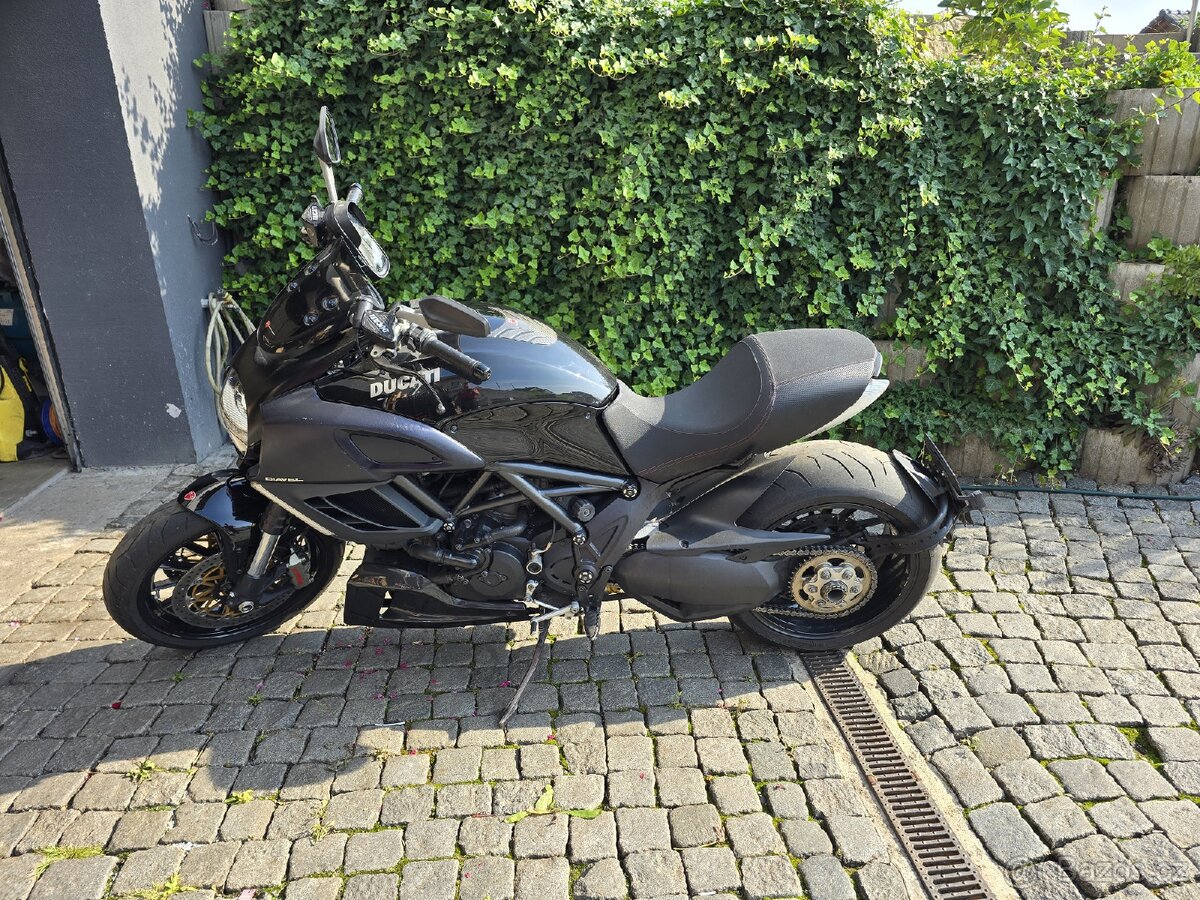 Ducati Diavel