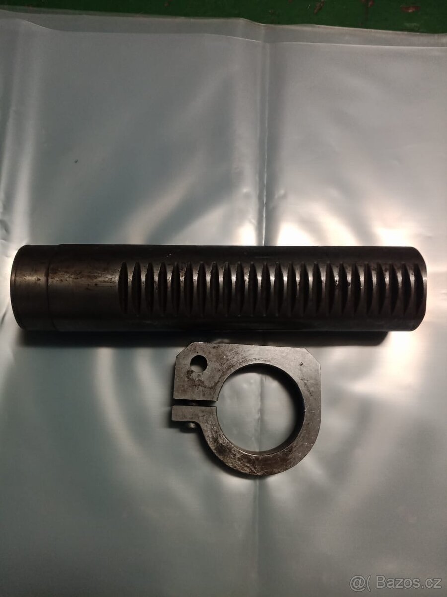 Pinola s držákem dorazu na vrtačku VS32