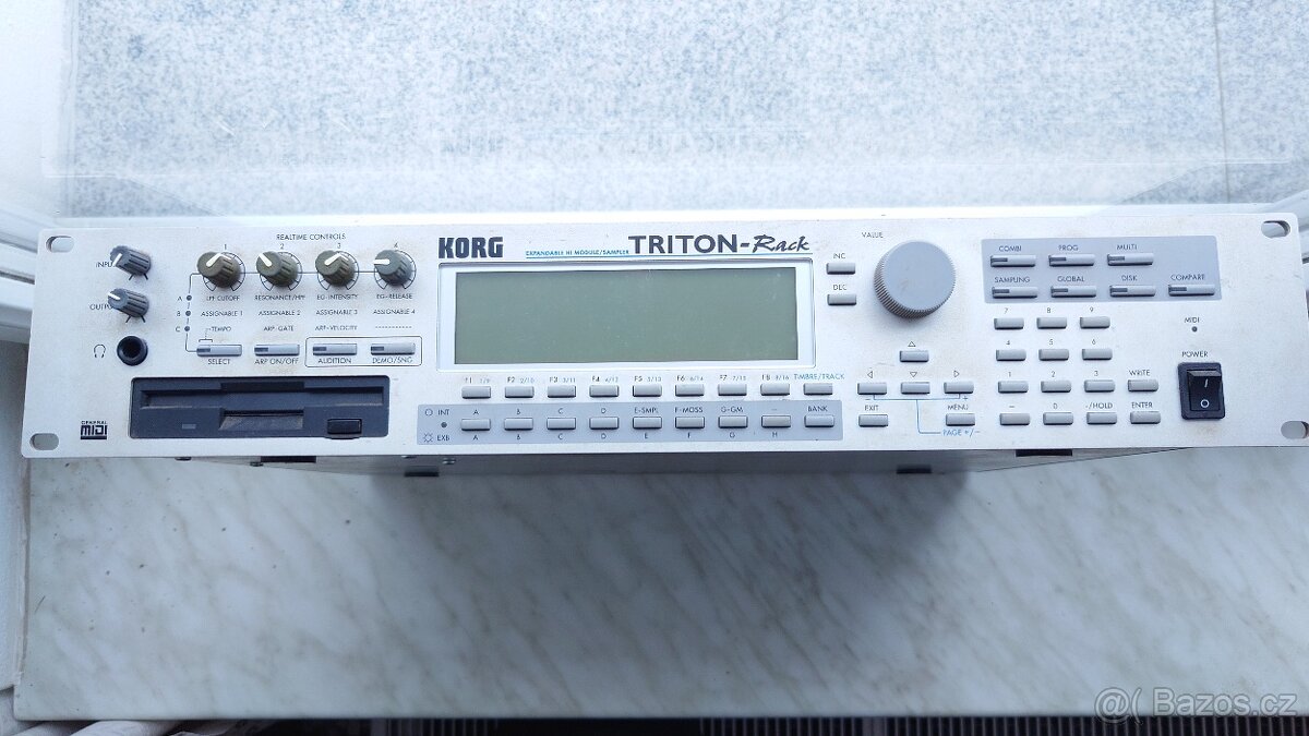 Korg Triton rack
