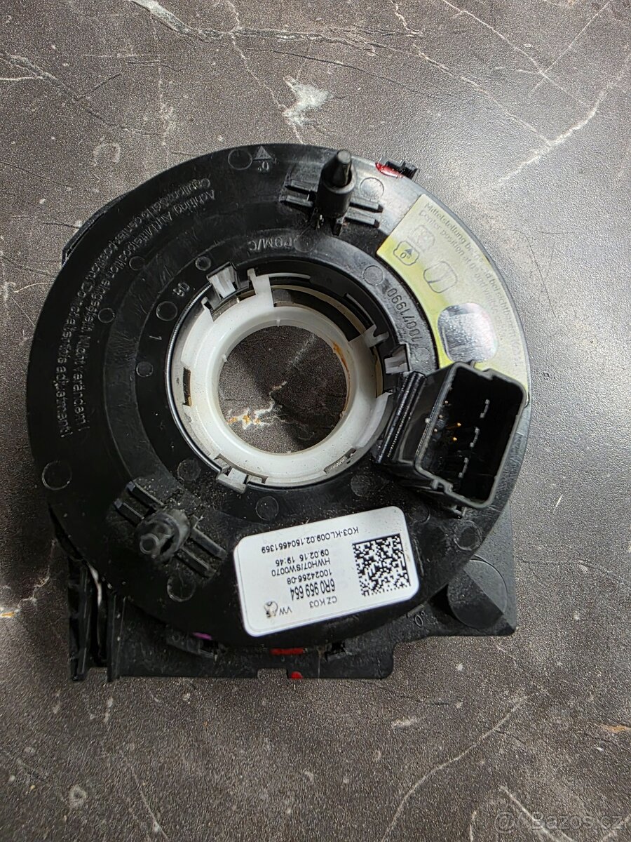 VW Transporter T6 kroužek pod volant