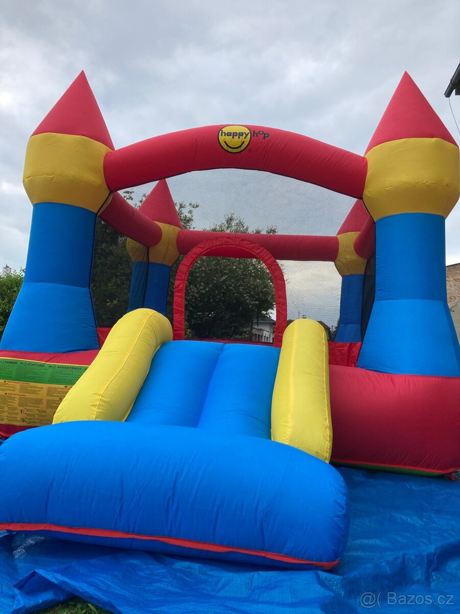 Skákací hrad klasik - 9 m2