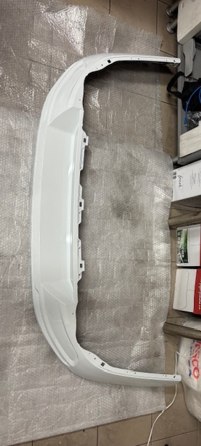 Spodní spoiler - VW Passat B8