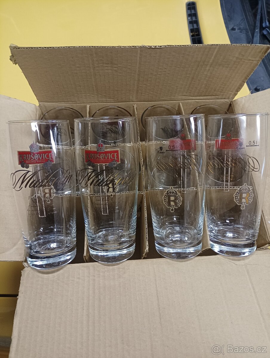 Pivní sklo 0,5l Krušovice mušketýr nové