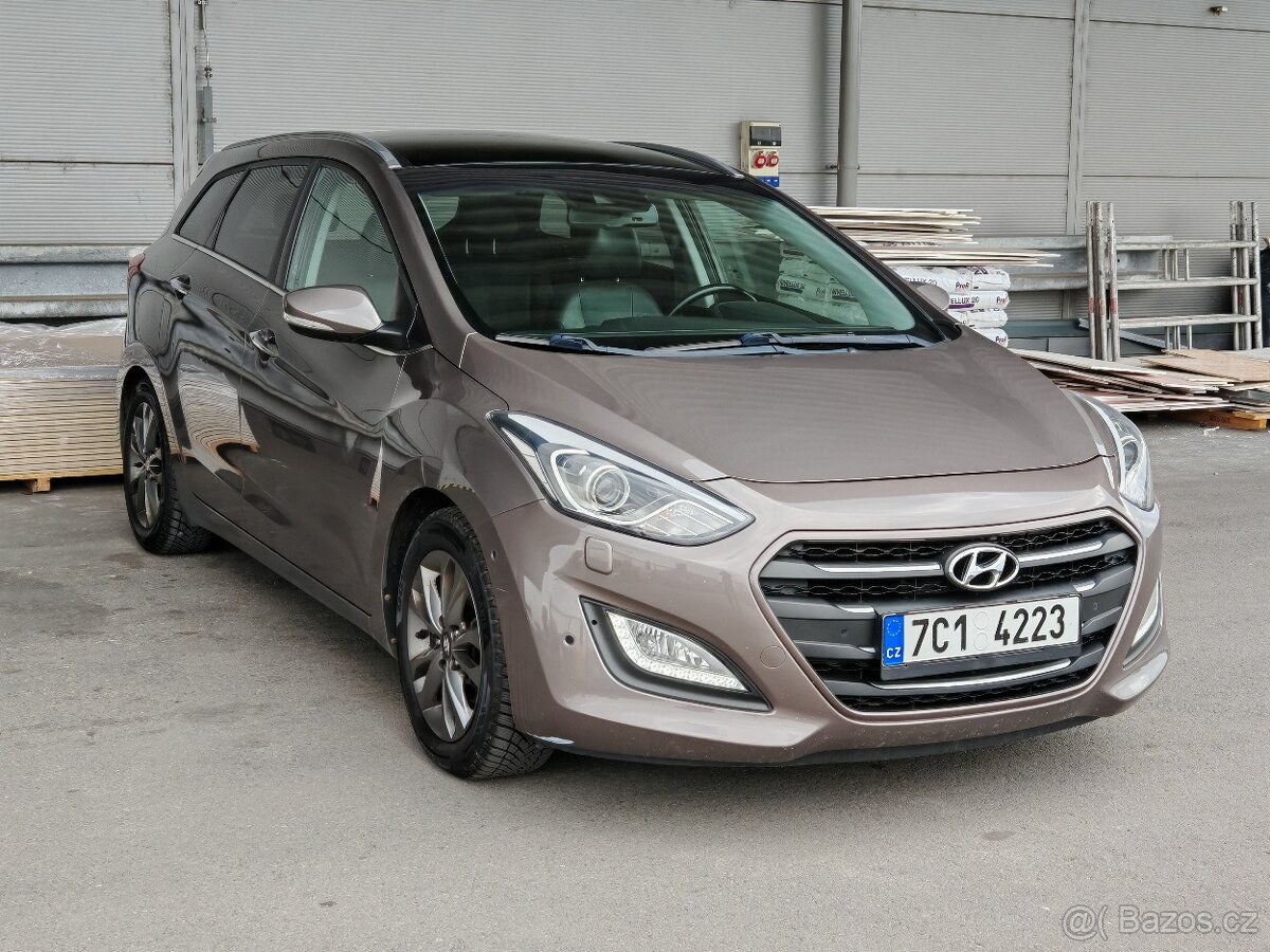 Hyundai I30 1.6 CRDi 100kW Weekend DCT 2015