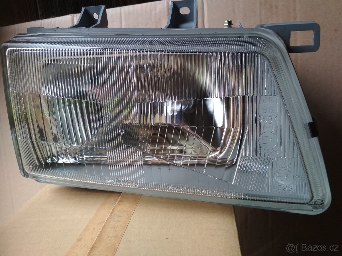 Přední světlo 81110-87F87 na Daihatsu Charade II