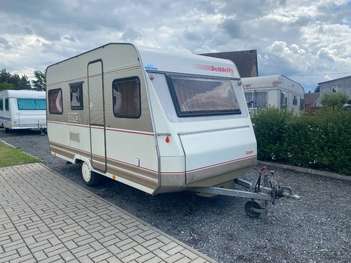 Dethleffs Camper 450/ 100 km/h