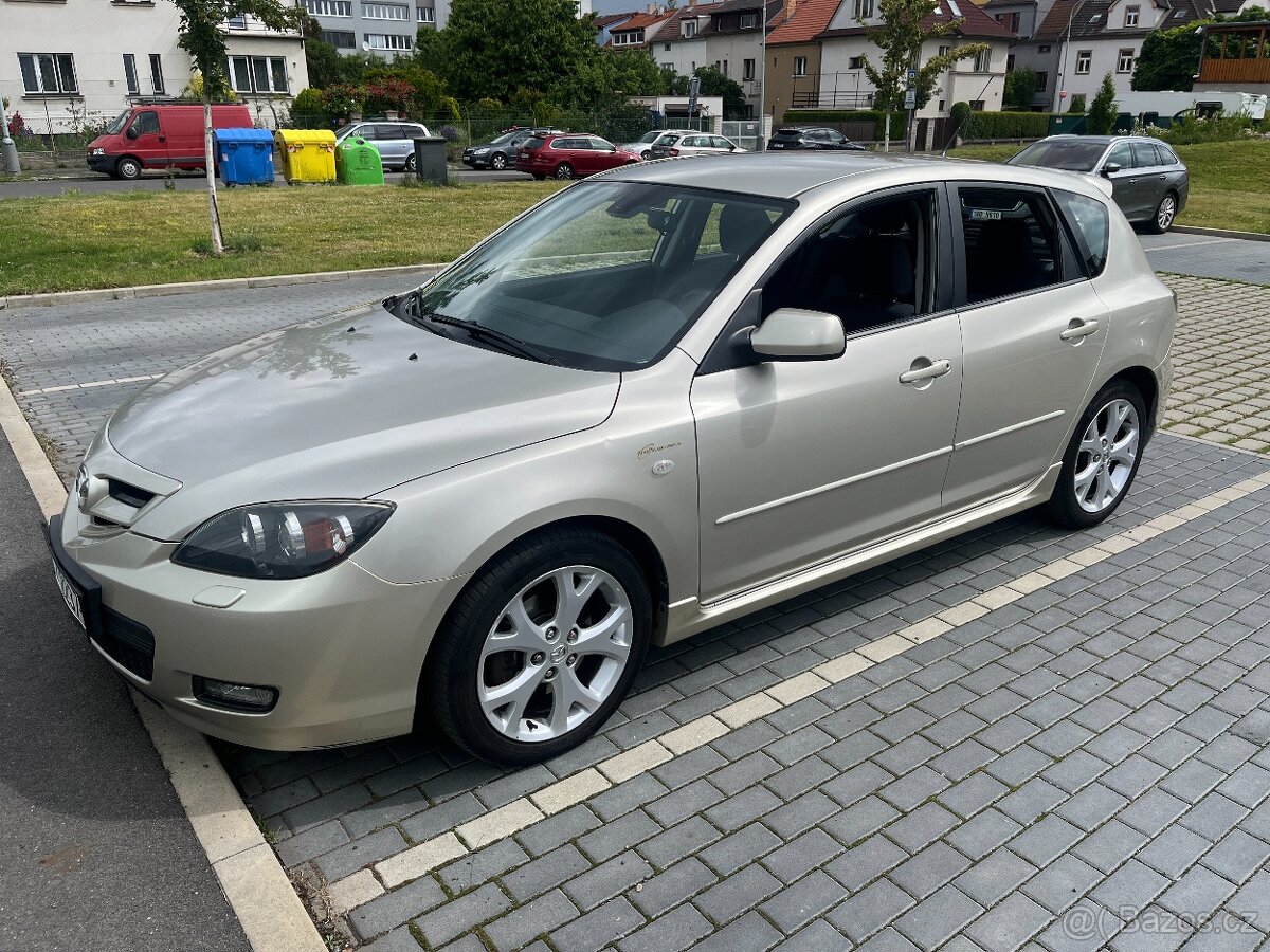 PRODÁNO - Mazda 3 Sport 2.0i Kintaro 110kW - benzín