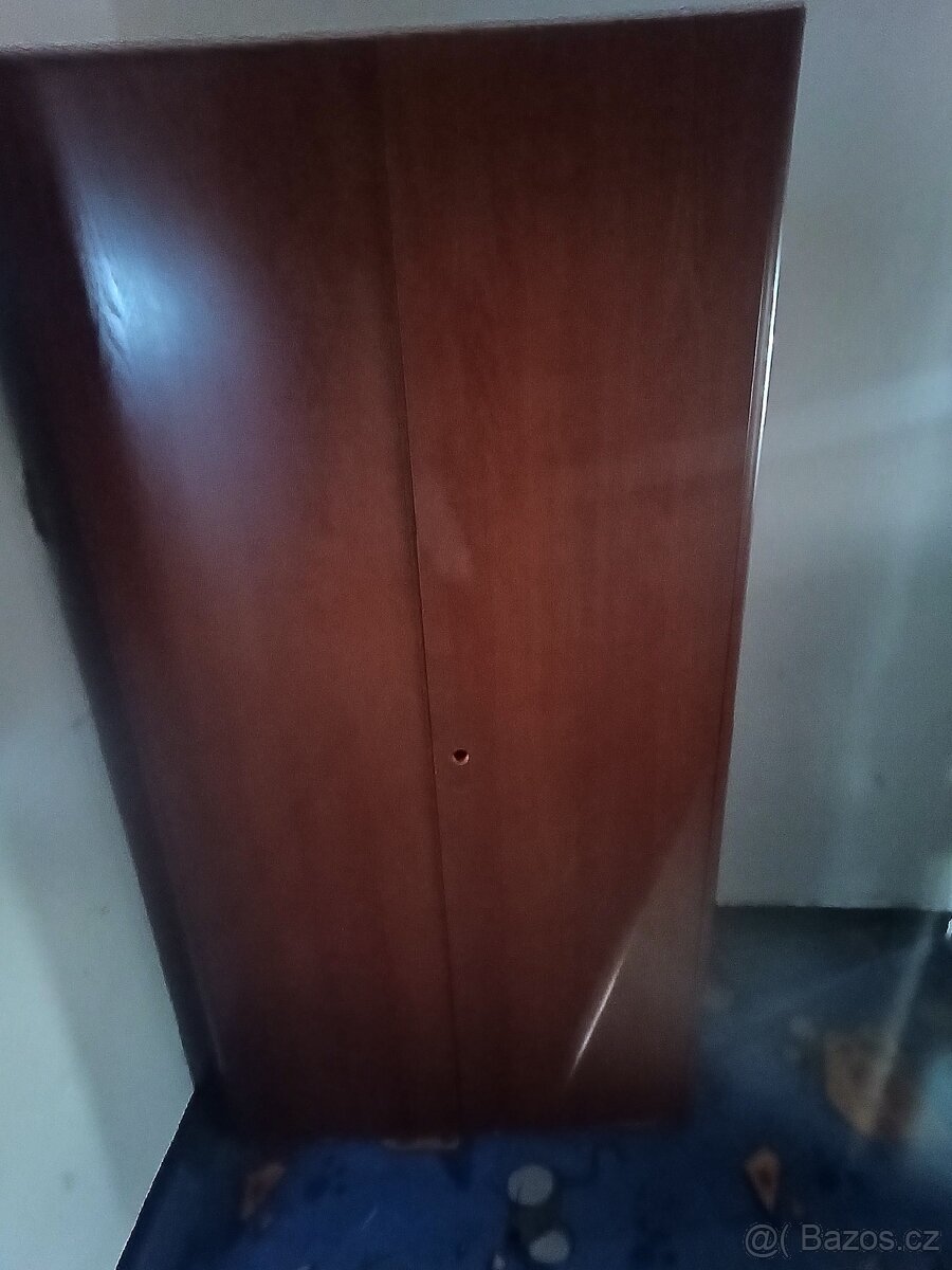 Skříně
