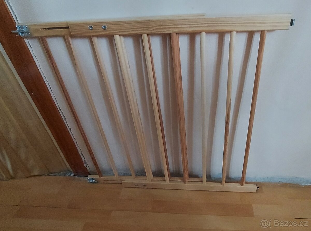Zábrana do dveří