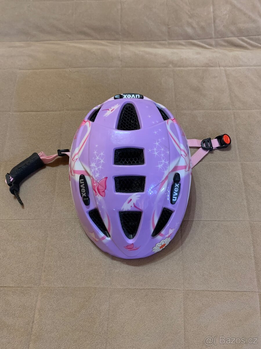Dětská cyklistická helma Uvex kid 2