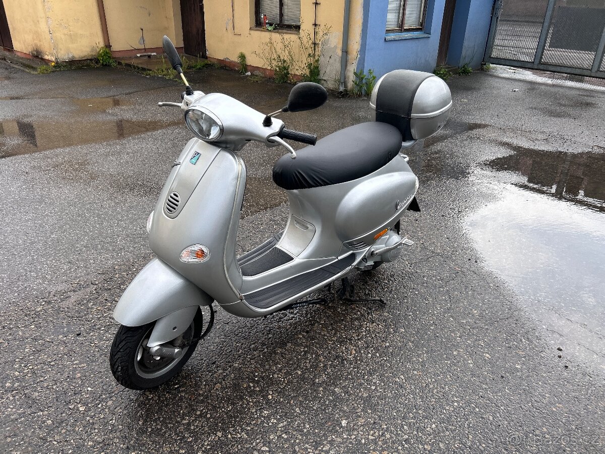 Vespa 125