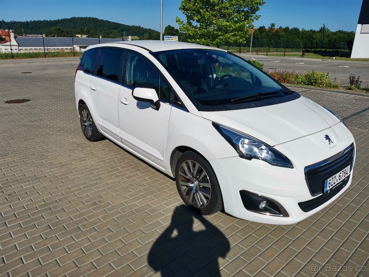Peugeot 5008 2.0 HDI PREMIUM AT