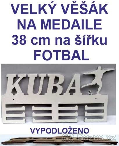 Velký věšák na medaile fotbal