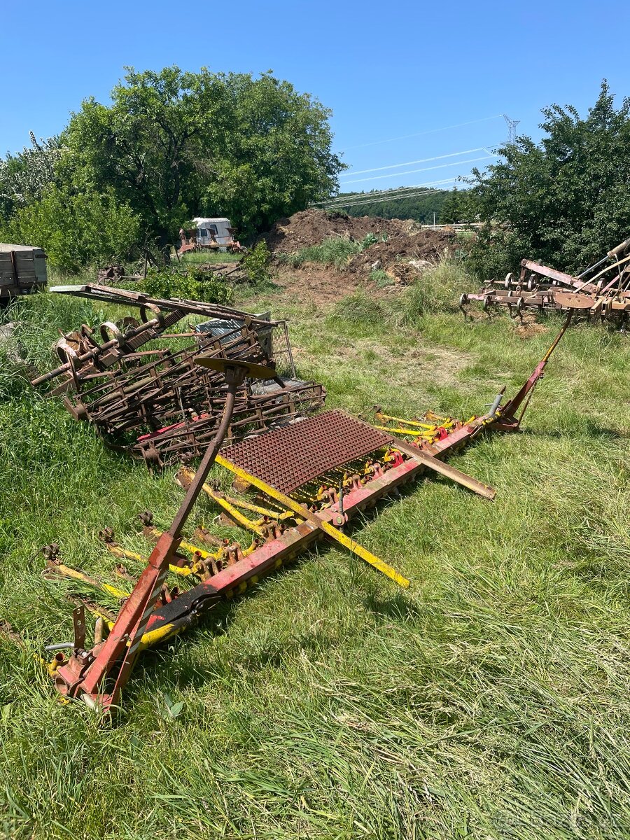 Hromadný inzerát zemědělské techniky