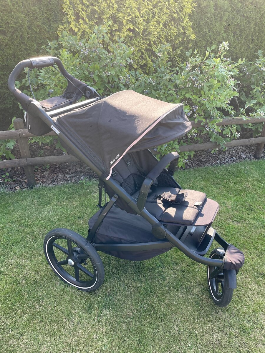 Černý Urban Glide 2 + komplet výbava