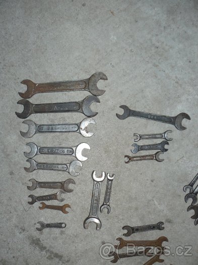 prodám klíče BSA, Ariel, Rudge, Enfield, AJS