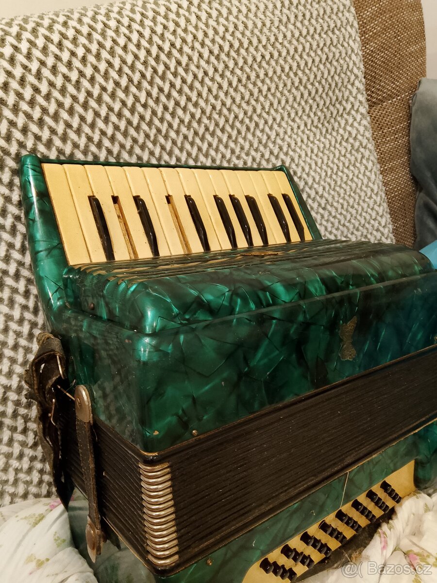 Tahací harmonika