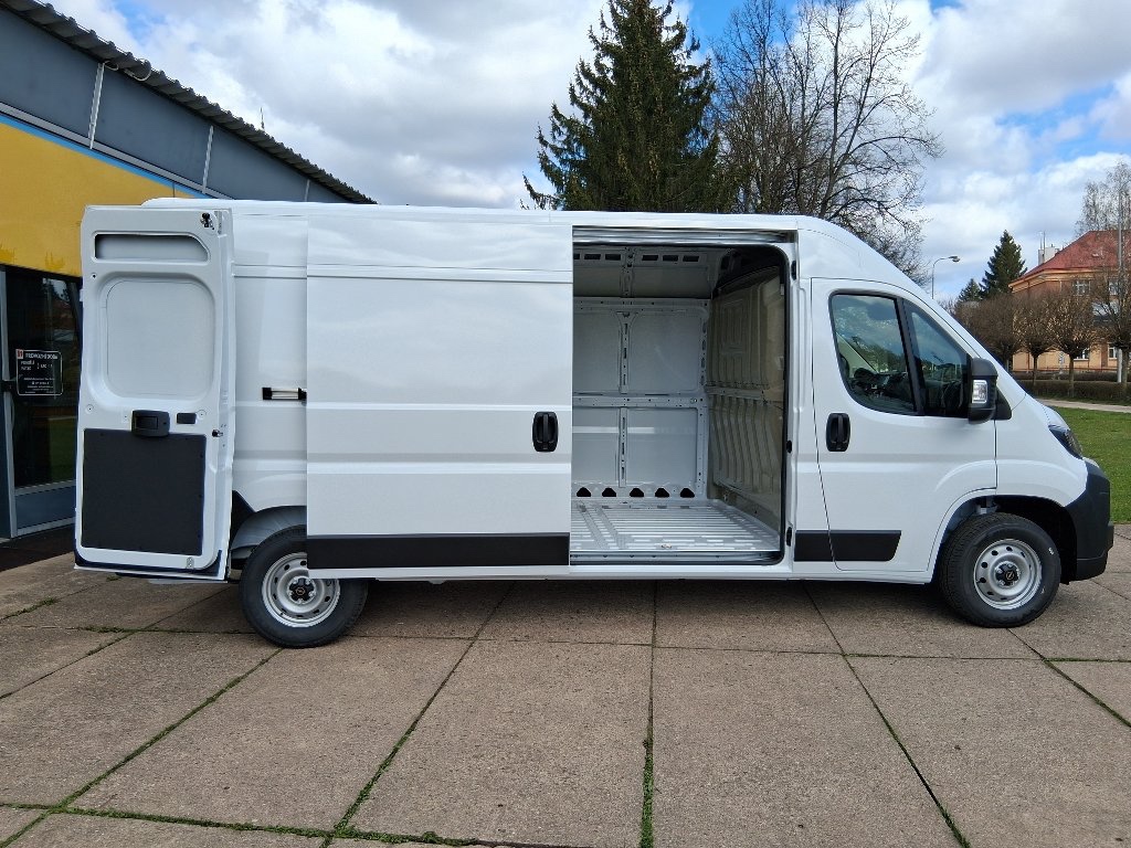 Stěhování a převozy – Královéhradecký kraj