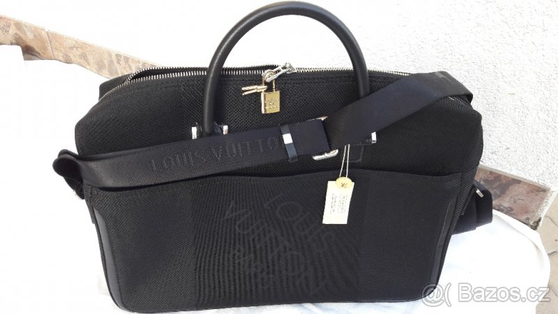 Taška Luis Vuitton na notebook